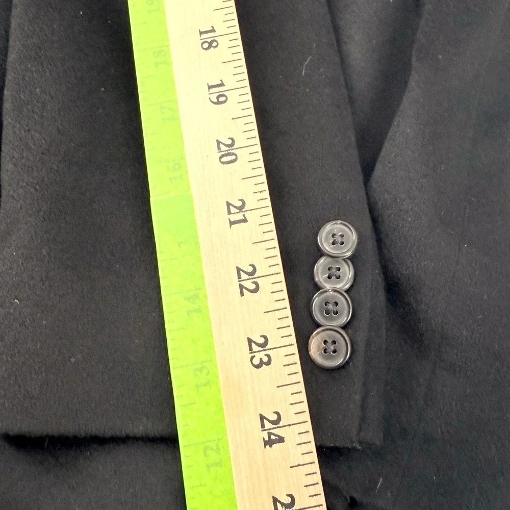 Corneliani Pure Cashmere Black Blazer Jacket Men Size US 44L  EU 54L Italy